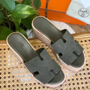 hermes 14 scaled 1.webp