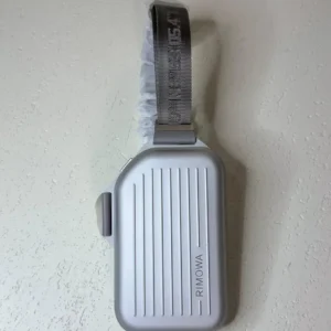 rimowa 4 scaled 1.webp