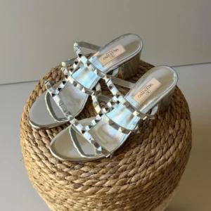 valentino scaled 1.webp