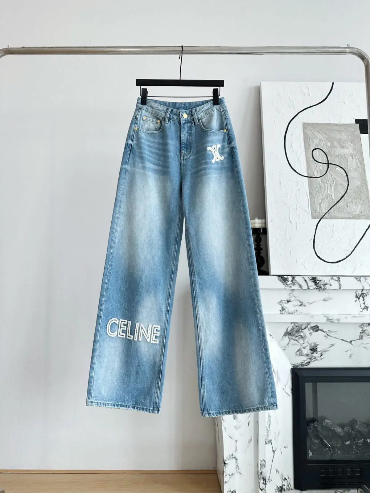 celine 403.webp celine 403.webp