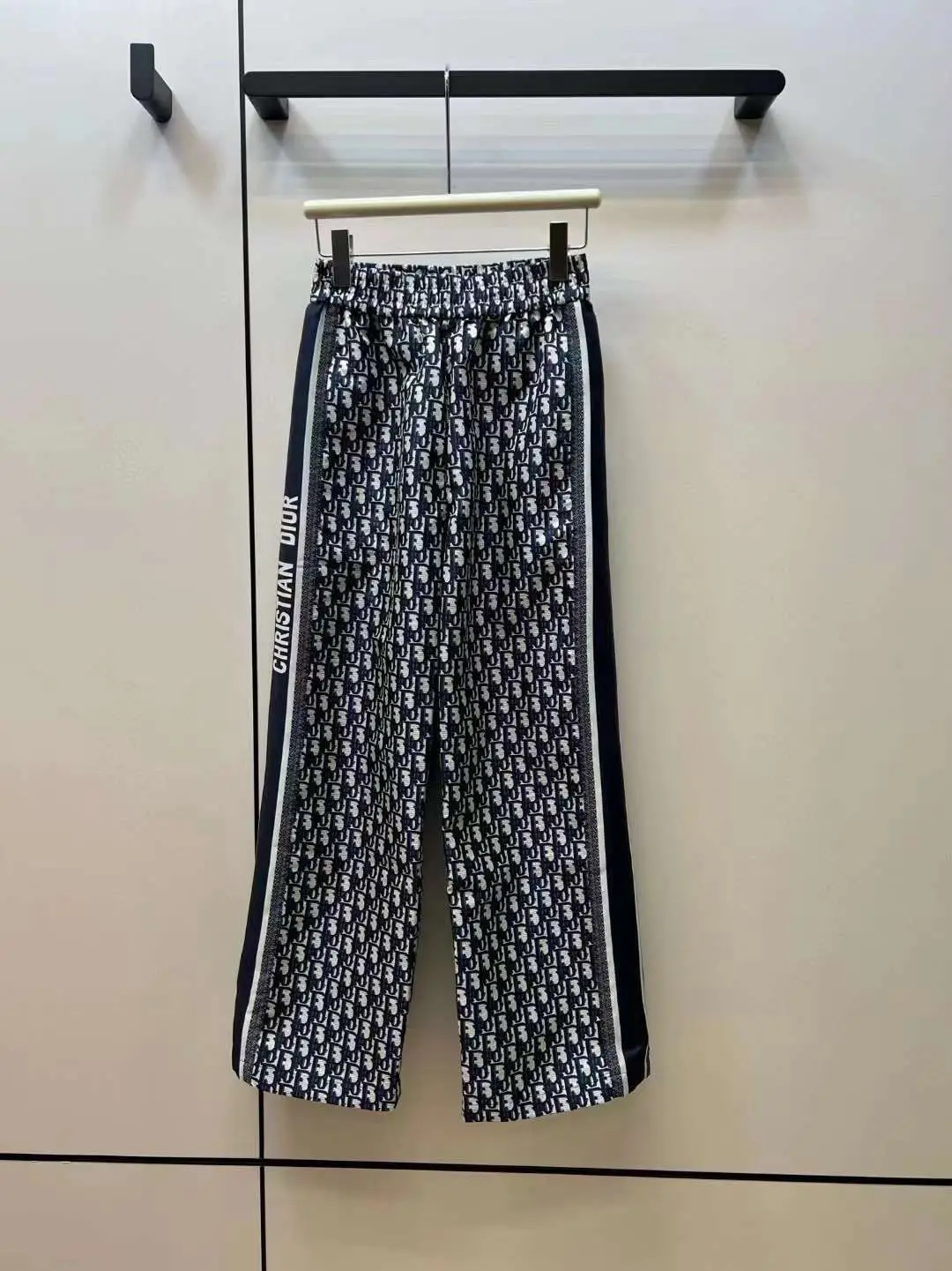 christian dior 76.webp christian dior 76.webp