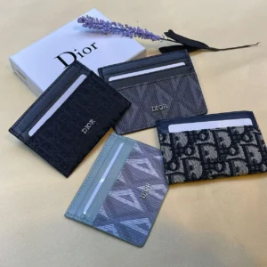 design grained calfskin oblique card holder black dubai fashion lux.webp