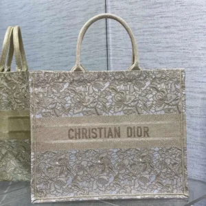 design women cd large or book tote gold tone d lace embroidery macrame effect.webp