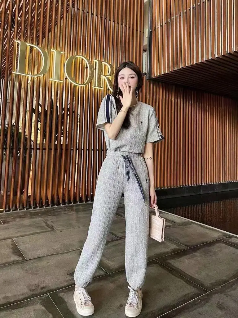 dior 1278.webp dior 1278.webp