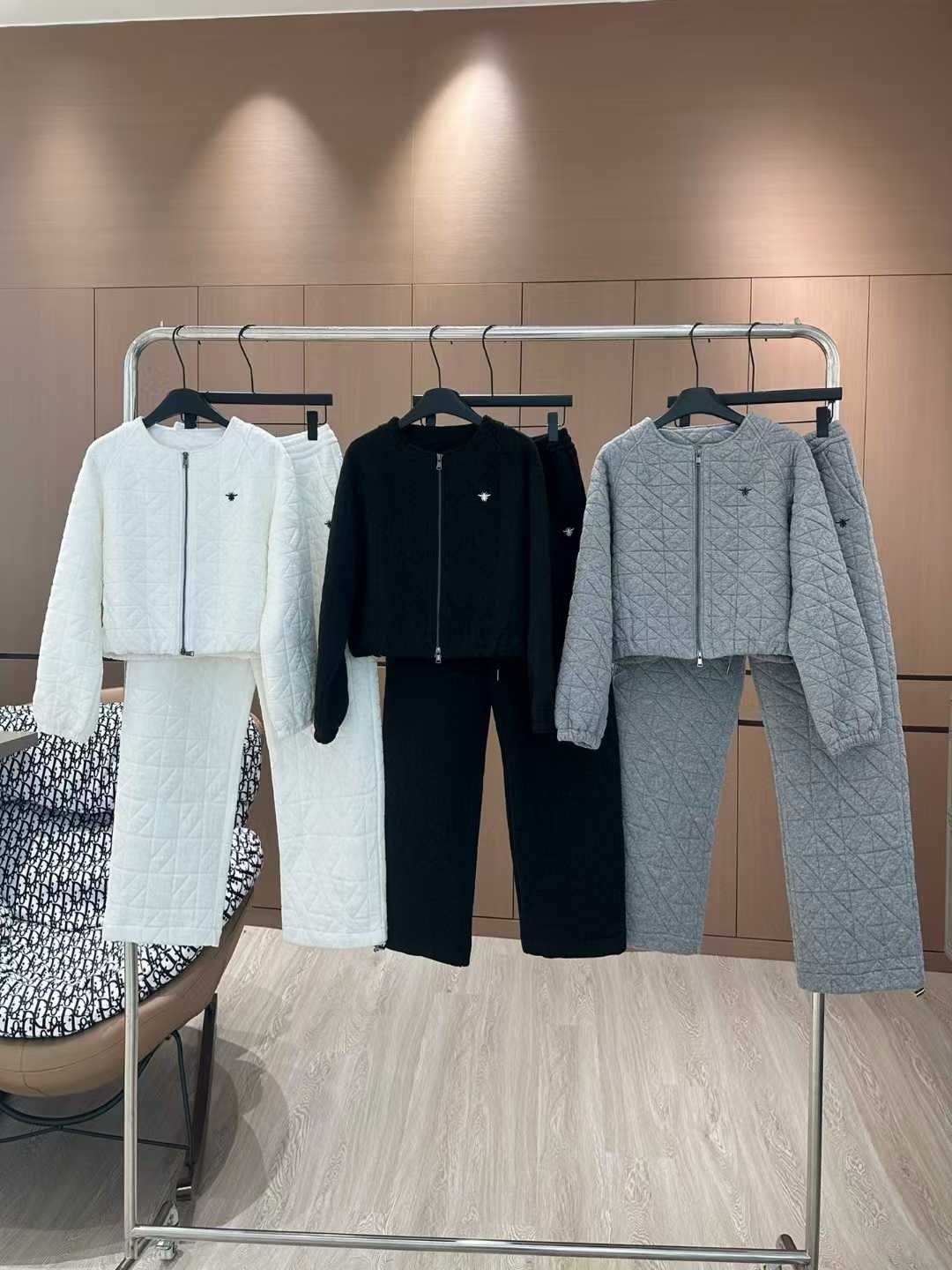 dior 1375.jpeg dior 1375.jpeg