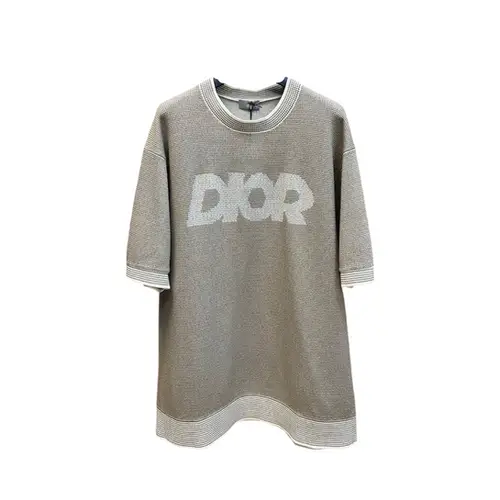 dior t shirt.webp dior t shirt.webp