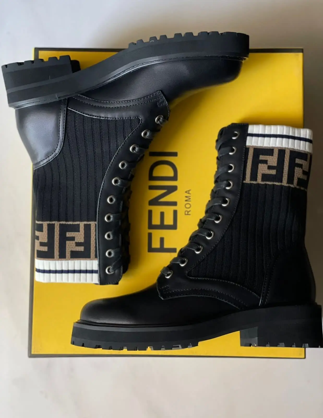 fendi 401.webp fendi 401.webp