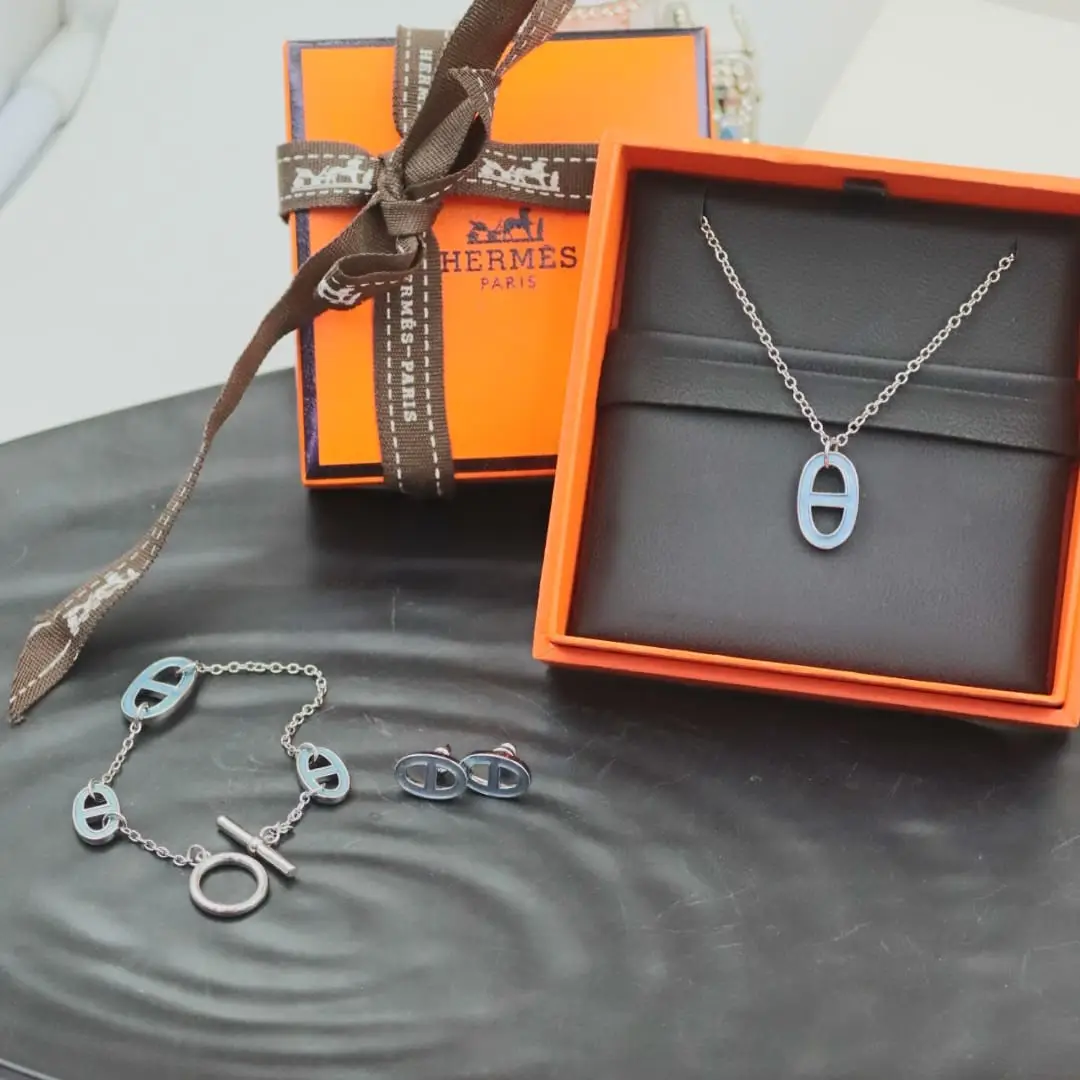 hermes 547.webp hermes 547.webp