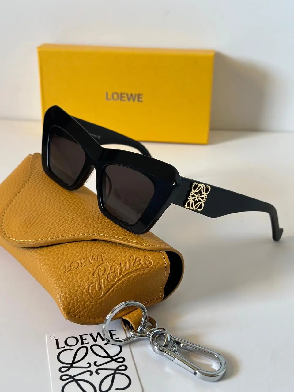 loewe 73.webp loewe 73.webp
