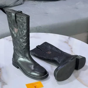 louis vuitton 299.webp