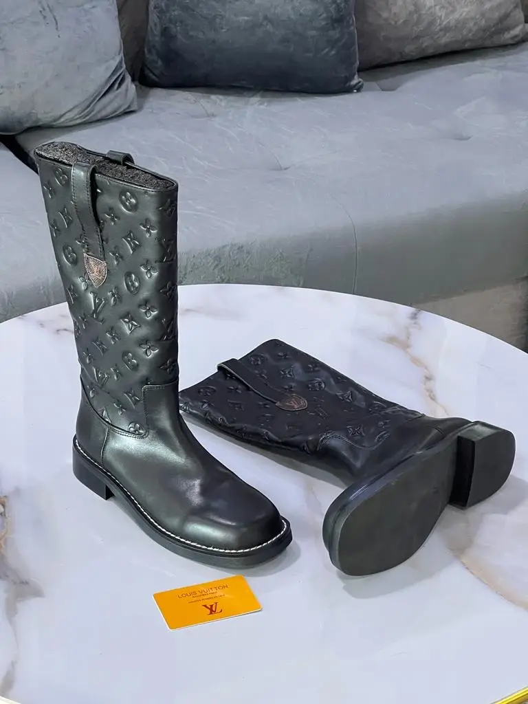 louis vuitton 299.webp louis vuitton 299.webp