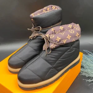 louis vuitton 300.webp