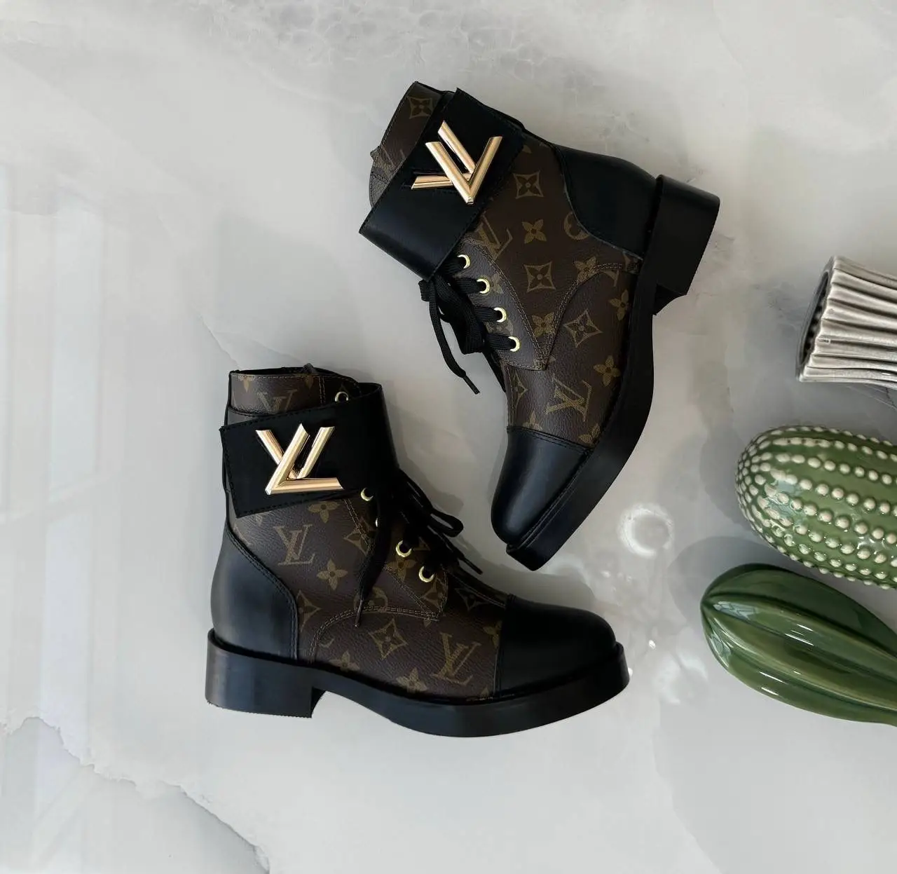 louse vuitton 553.webp louse vuitton 553.webp