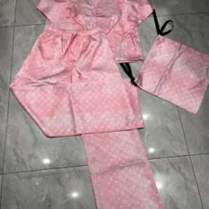 louse vuitton 711.webp