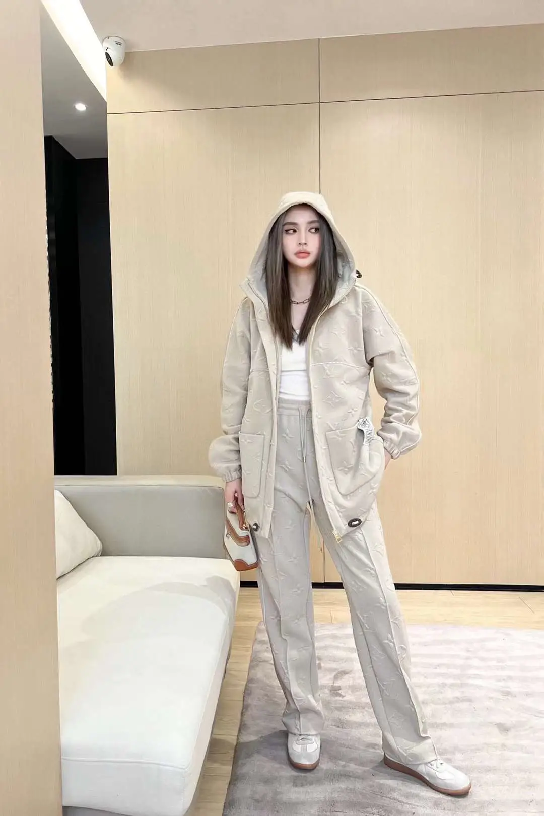 louse vuitton 720.webp louse vuitton 720.webp