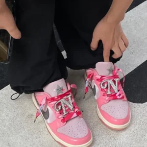 nike dunk low lx barbie 1.webp