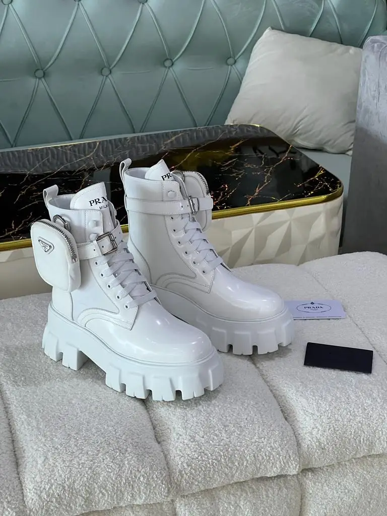 prada 564.webp prada 564.webp