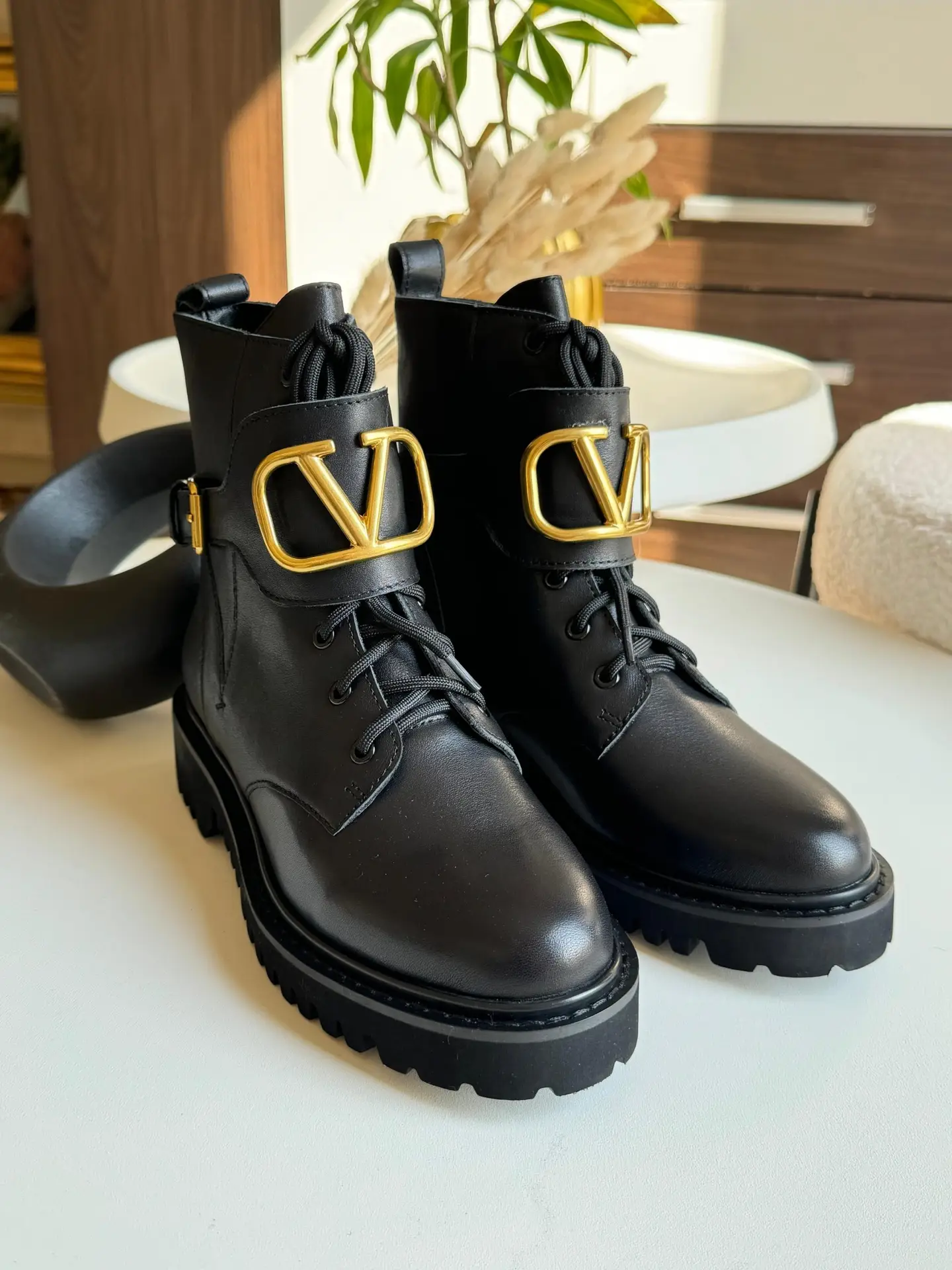 valentino 322.webp valentino 322.webp