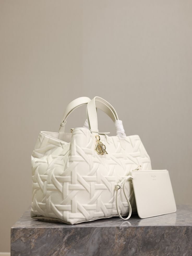 Master Copy Luxury Products